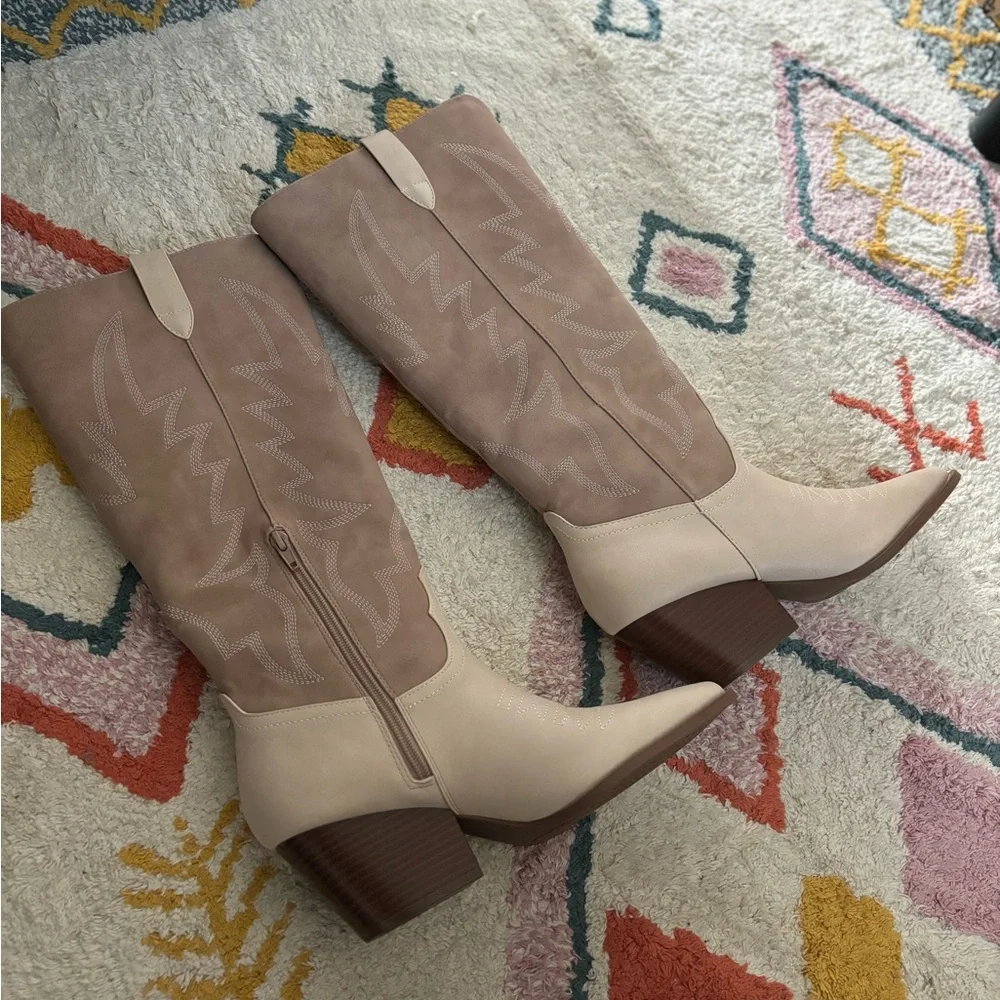 Stylish Tan Knee-High Cowboy Boots - Picture 3 of 3